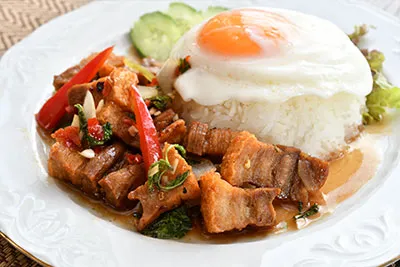 カオガパオムーコップ｜本格タイ料理レストラン「バンラック」