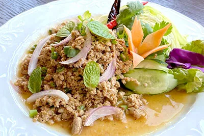 ラープ(豚肉/鶏肉)｜本格タイ料理レストラン「バンラック」